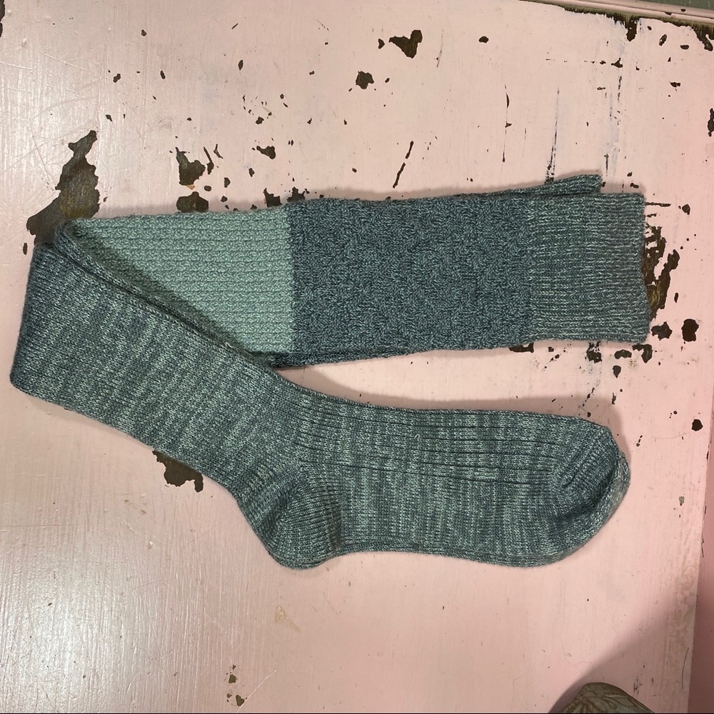 NWOT Knee Socks Gray size Medium women’s